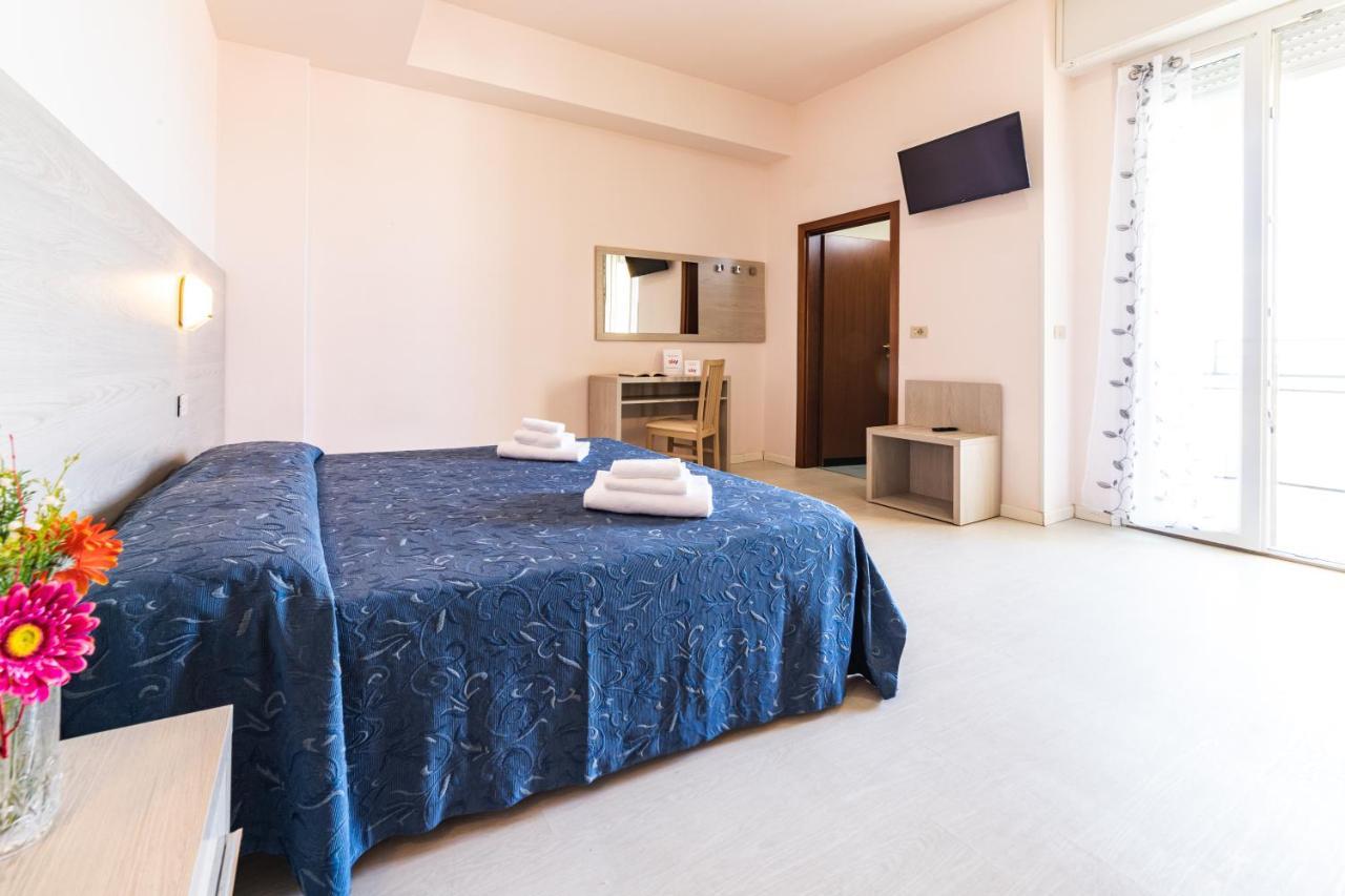 Hotel Royal Каттоліка Екстер'єр фото
