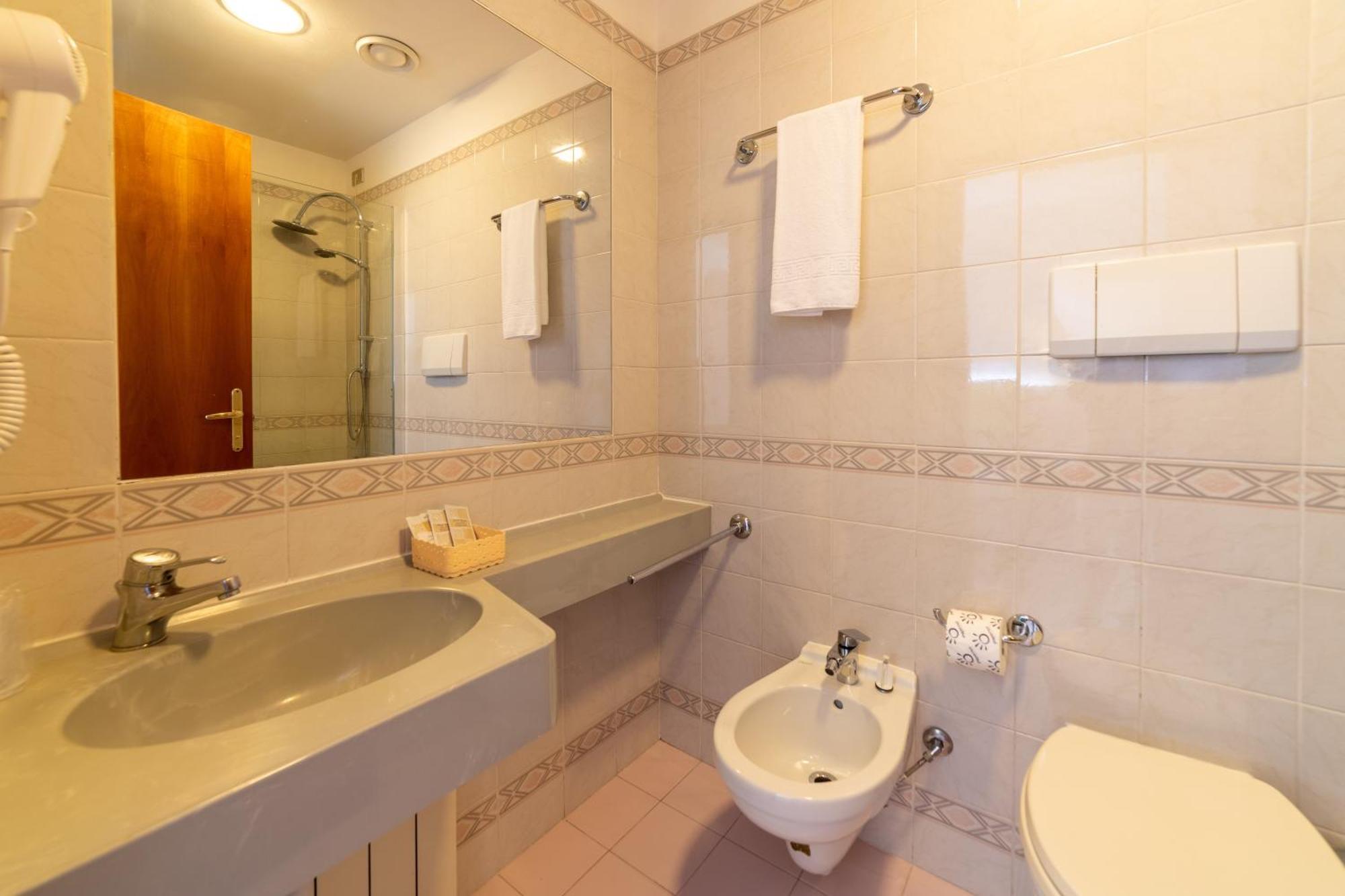Hotel Royal Каттоліка Екстер'єр фото